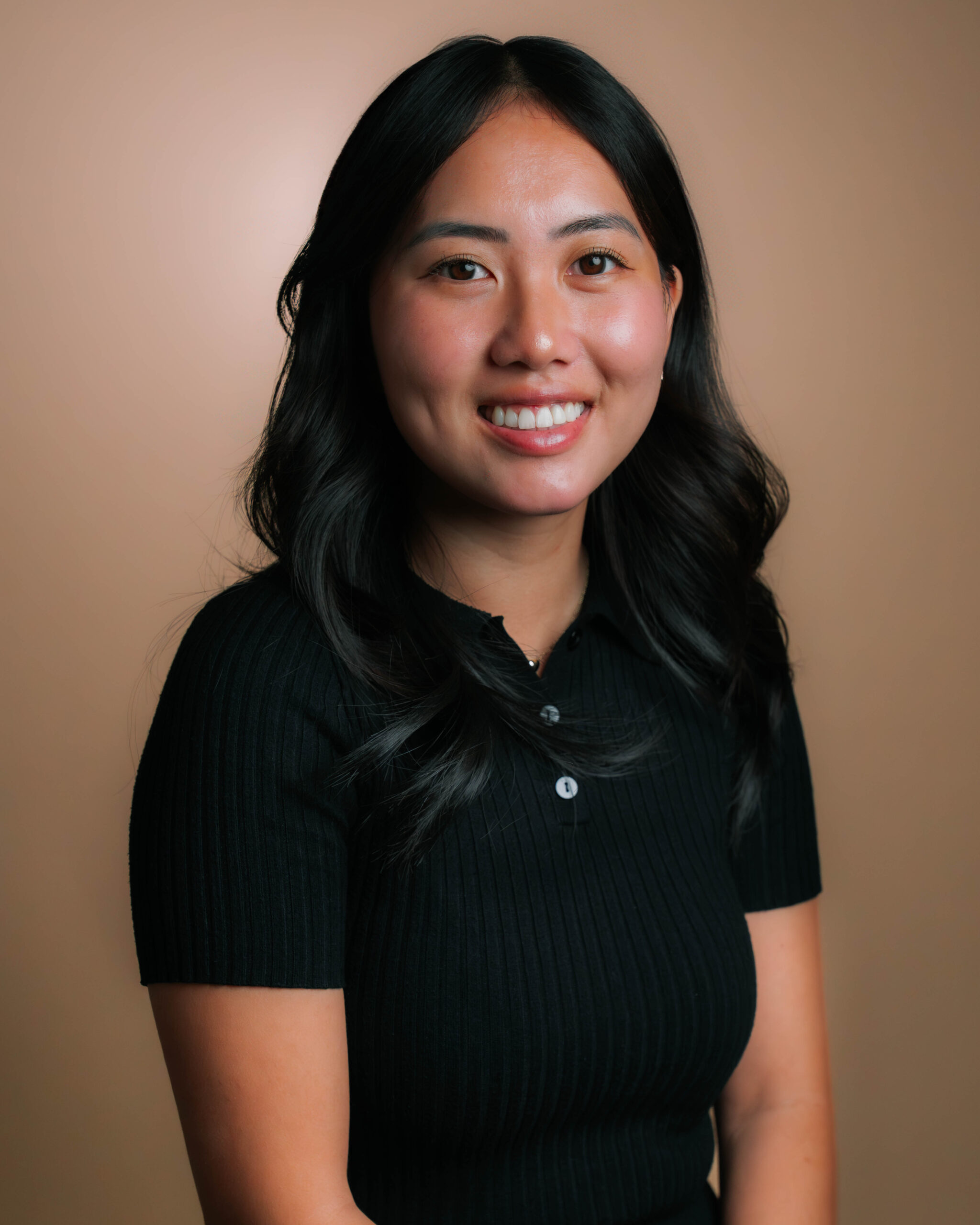 Eriny Xiong Headshot