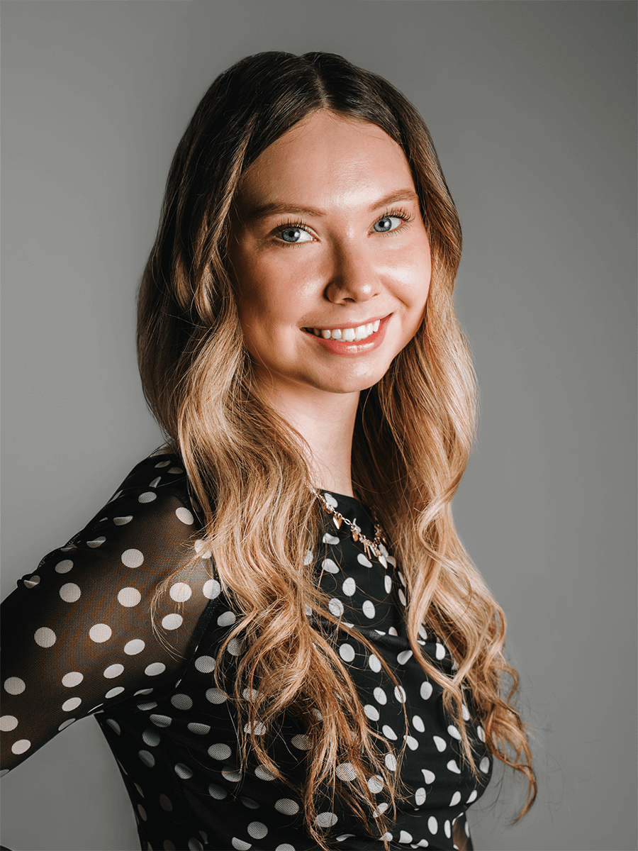 Kellie Social Media Coordinator Headshot